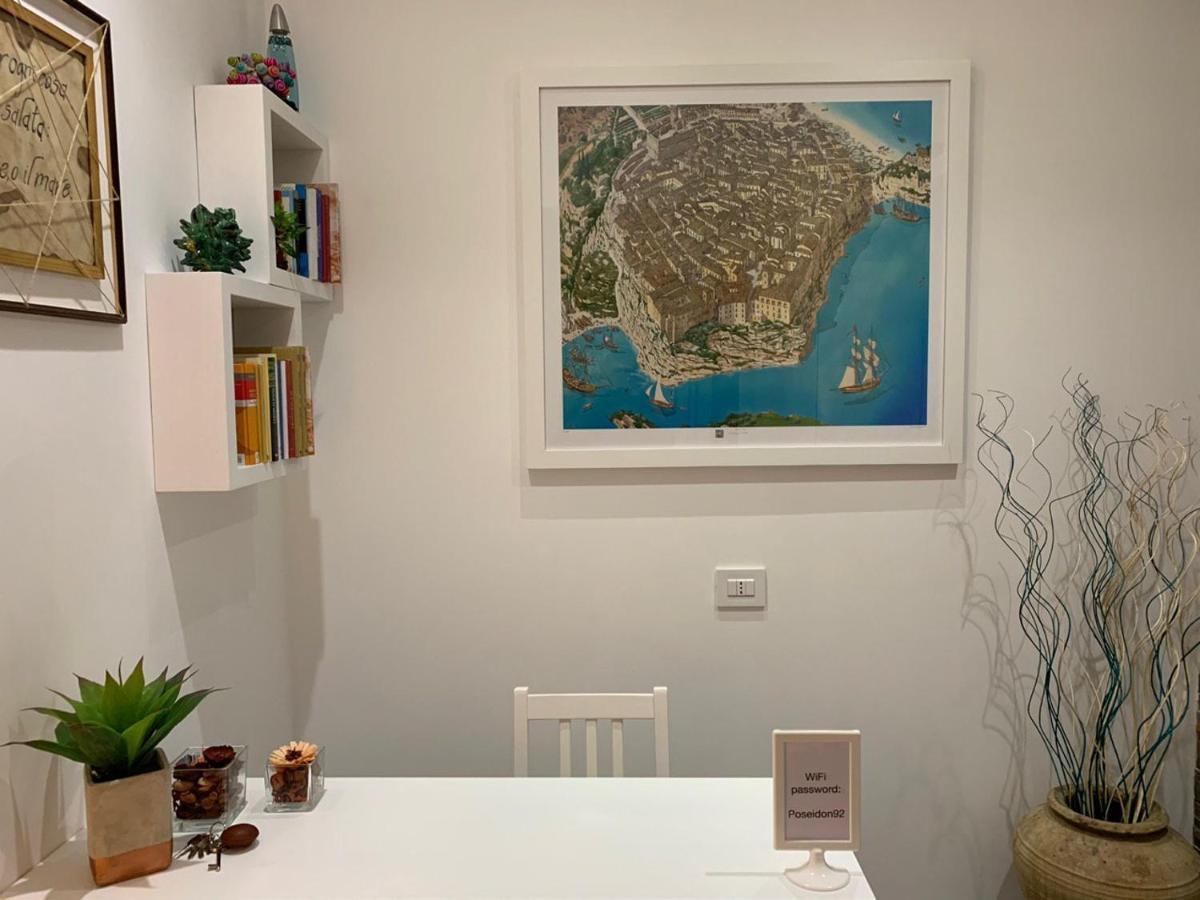 Dimora Poseidon Panzió Tropea Kültér fotó